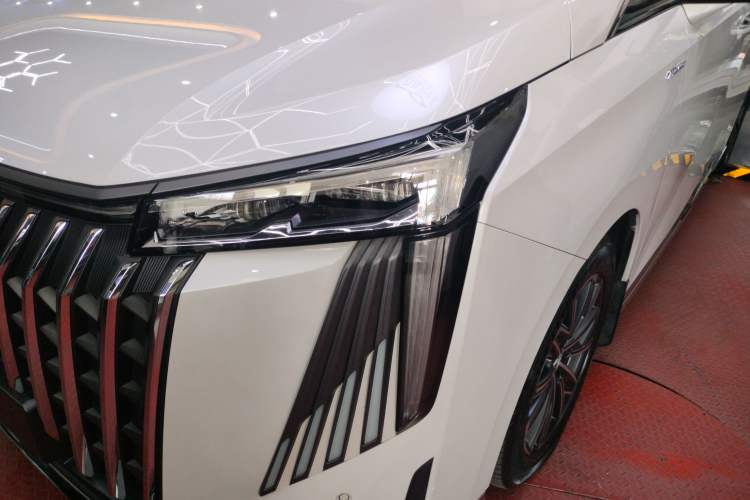 Used GAC Trumpchi M8 2023 Zongshi Series 400T Ultimate Edition
