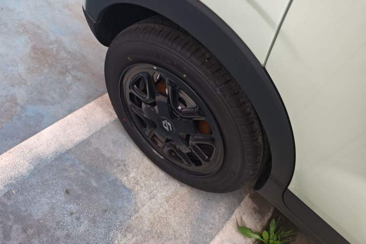 Used Leapmotor T03 2024 310 Comfort Edition Right Rear Wheel Hub