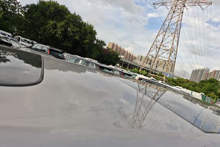 Used Volvo EM90 2025 Ultra Six-Seater