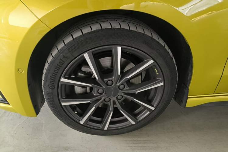 Used Lynk & Co 03 2023 03+ 2.0TD Automatic Yufeng Edition
