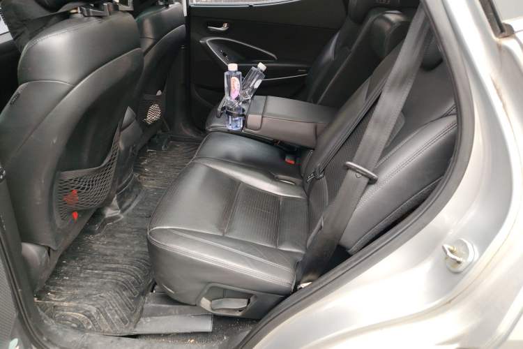 Used Hyundai Santa Fe 2013 2.0T Automatic All-Wheel Drive Top Trim