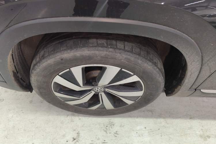 Used Volkswagen Tayron 2021 280TSI Two-Wheel Drive Luxury Smart Connectivity Version
