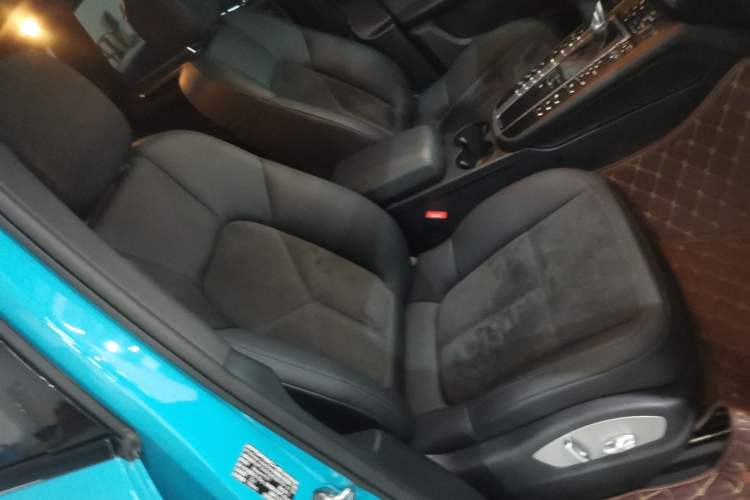 Used Porsche Macan 2021 Macan 2.0T