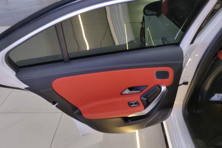 Used Mercedes-Benz A-AMG 2025-Year Restyled AMG A 35 L 4MATIC