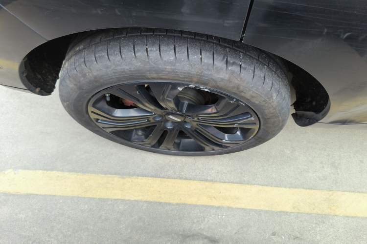 Used Wey VV5 2019 Upgraded Model 2.0T Two-Wheel Drive Flagship Version China V Standard