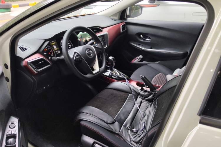 Used Nissan Lannia 2020 1.6L CVT Smart Connect Smart Cool Edition Left Front Seat