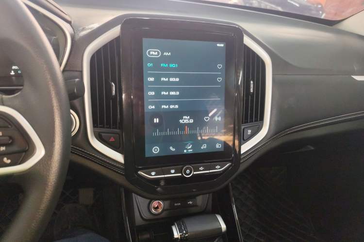 Used Baojun 530 2020 1.5T CVT Luxury Connected Version 6 Seats