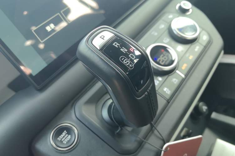 Used Land Rover Defender 2023 Facelift 110 3.0T P400 Dark Edition