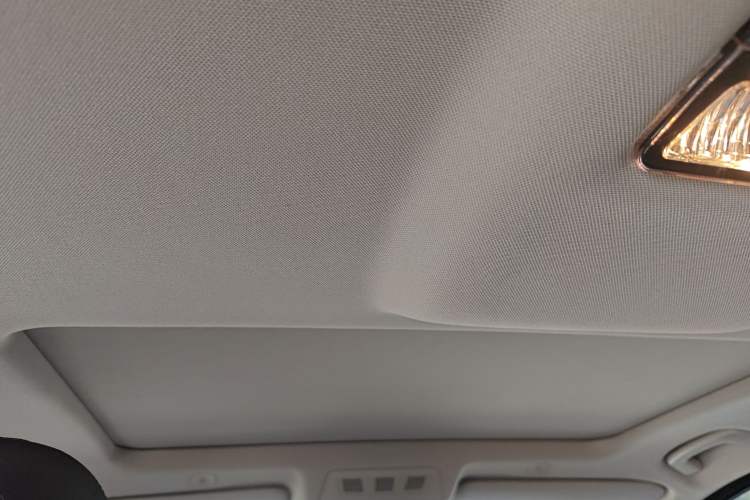 Used BMW 5 Series 2014 525Li Luxury Design Package