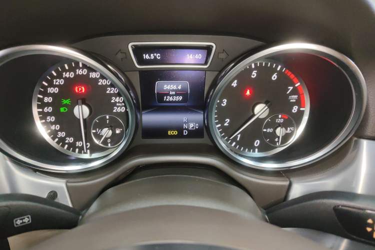 Used Mercedes-Benz M-Class 2014 ML 320 4MATIC