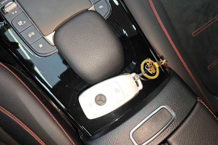 Used Mercedes-Benz A-Class 2024 A 200 L Fashion Model Vehicle Key