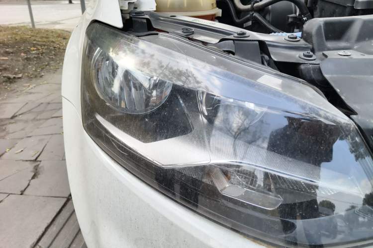 Used Volkswagen Polo 2016 1.4L Manual Fashion Model
