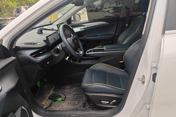 Used Geometry G6 2024 500KM Prestige Version Left Front Seat