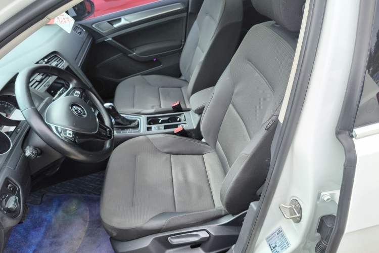 Used Volkswagen Golf 2016 1.6L Automatic Comfort Model