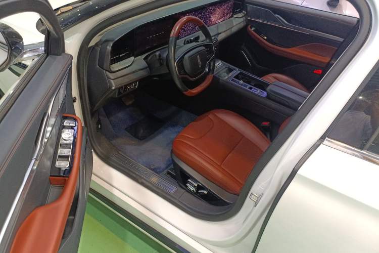 Used Lincoln Z 2022 iXiang Deluxe Edition