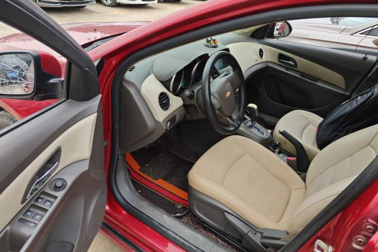 Used Chevrolet Cruze 2015 1.5L Classic SE AT
