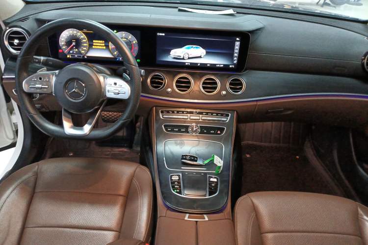 Used Mercedes-Benz E-Class 2019 E 300 L Sporty and Stylish Model
