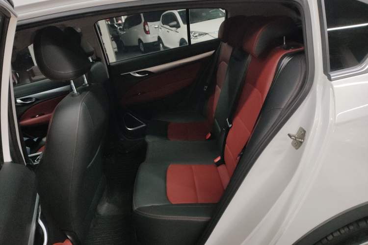 Used Geely Auto Vision S1 2019 Upgraded Model 1.5L CVT Luxury Version Interior 4