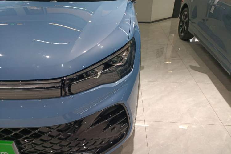 Used Volkswagen Tiguan L 2024 PRO 380TSI Four-Wheel Drive R-Line Prestige Edition Left Front Headlight