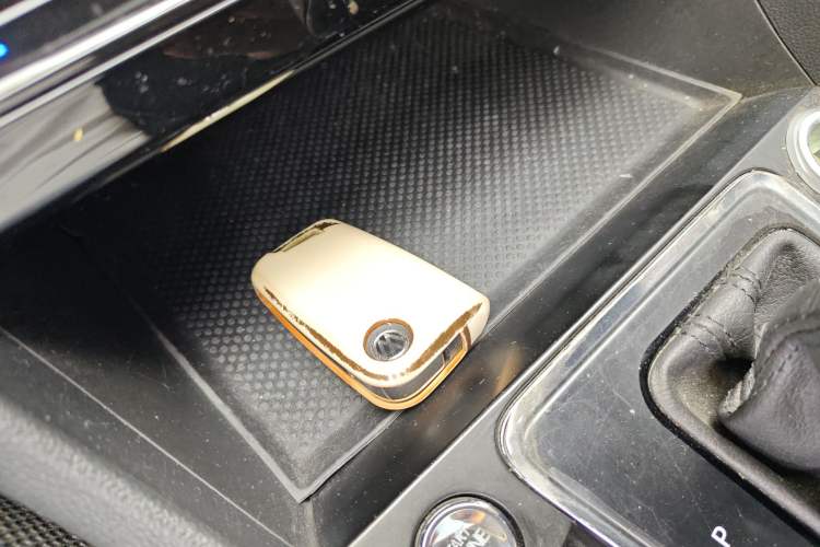 Used Volkswagen Bora 2020 1.5L Automatic Elite Version
