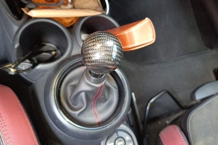 Used MINI JCW 2017 2.0T JOHN COOPER WORKS Gear Lever