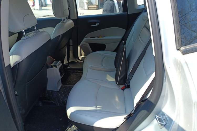 Used Jeep Compass 2017 200T Automatic Family Edition