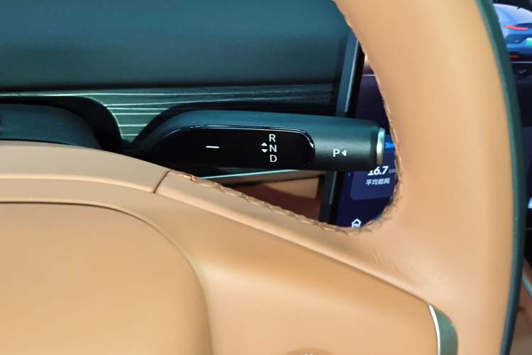 Used ONVO L60 2024 85 kWh Rear-Drive Version