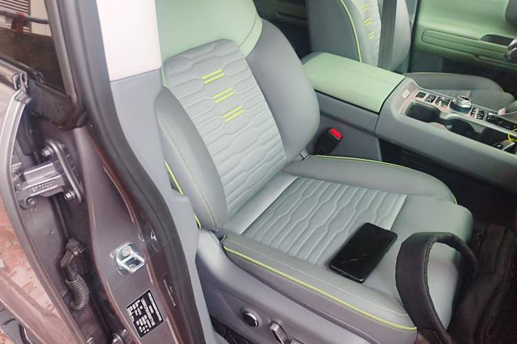 Used BAIC Off-Road BJ40 2024 2.0D All-New Blade Hero Crosser
