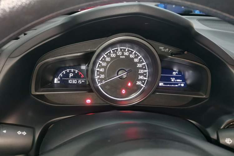 Used Mazda CX-4 2018 2.0L Automatic Two-Wheel Drive Blue Sky Dynamic Version China VI Standard Instrument Cluster