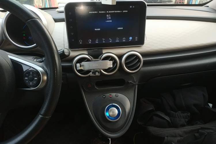 Used ORA Black Cat 2019 351 km Goddess Edition Audio And AC Panel