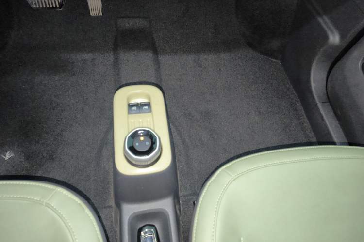 Used Geely Galaxy Panda 2024 200km Panda Rider