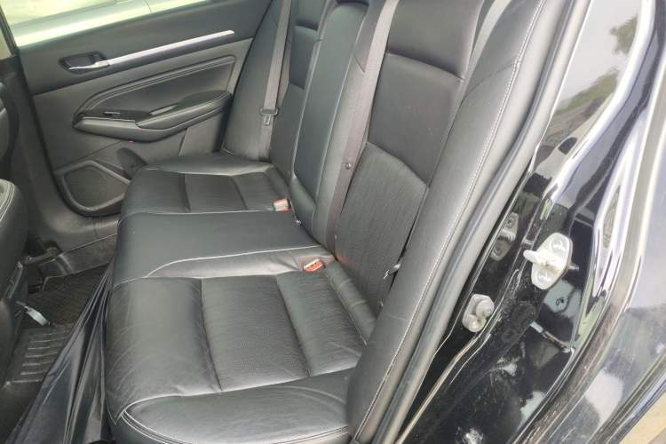 Used Nissan Teana 2019 2.0L XL Upper SmartDrive Version Left Rear Seat