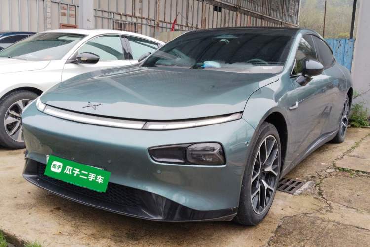 Used XPeng P7 2023 P7i 610 Pengyi Performance Edition