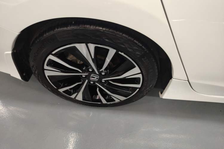 Used Honda Accord 2016 Hybrid 2.0L Prestige Edition
