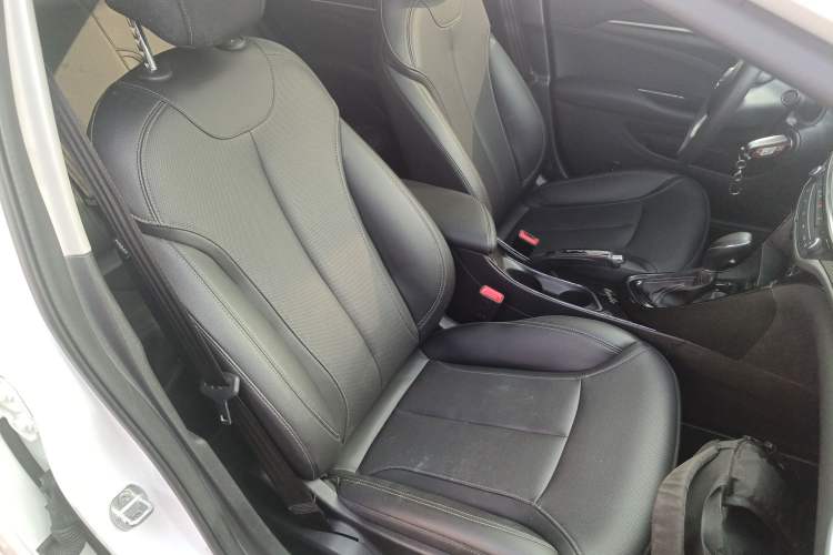 Used Buick GT 2021 1.3T Automatic Mild Hybrid Elite Version
