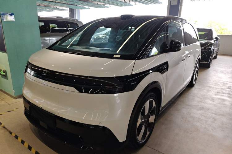 Used Zeekr MIX 2025 Intelligent Driving Version