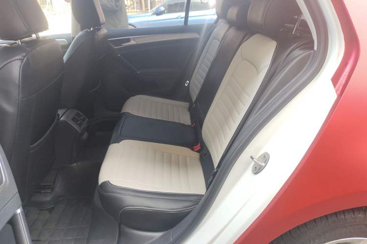 Used Volkswagen Golf 2019 280TSI DSG Comfort Version China VI Standard Left Rear Seat