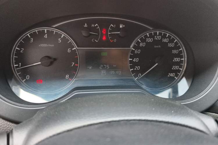 Used Nissan Tiida 2016 1.6L CVT Cool Dynamic Edition
