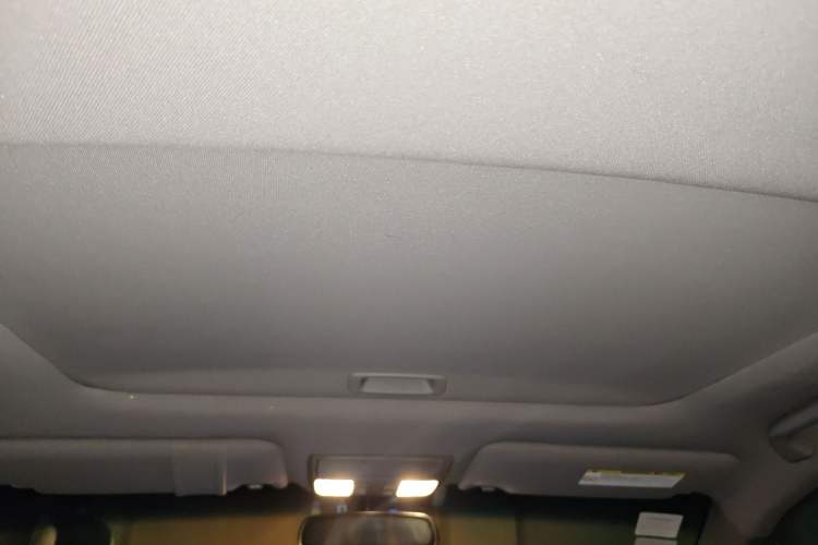 Used Honda Accord 2013 2.0L LX Headliner