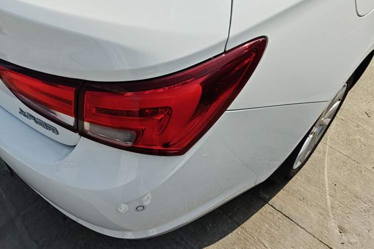 Used Buick Verano 2018 Sedan 15S Automatic Leading Model