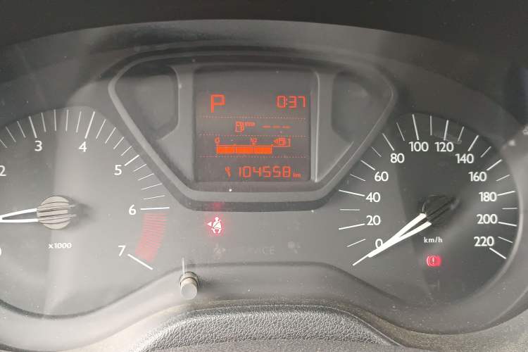 Used Citroen Elysee 2014 1.6L Automatic Fashion Model