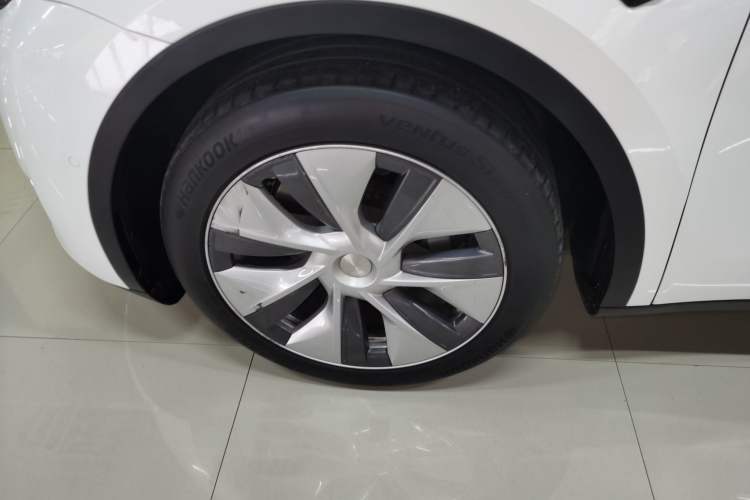 Used Tesla Model Y 2022 Rear-Wheel-Drive Version
