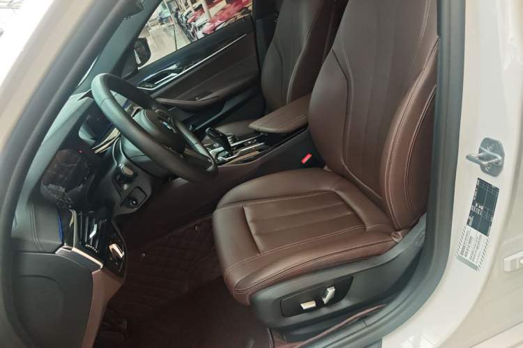 Used BMW 5 Series 2019 525Li M Sport Package
