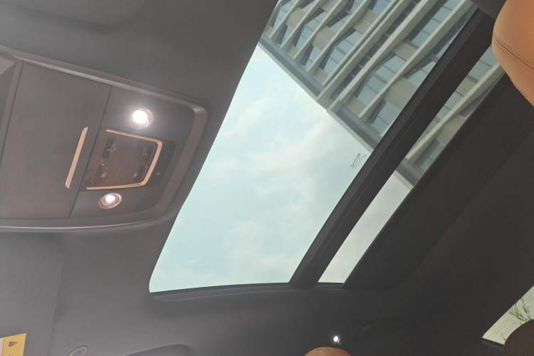 Used BYD Han 2022 DM-i 242km Flagship Model Headliner