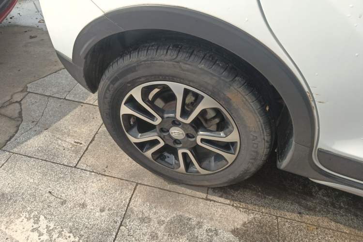 Used Geely Auto Vision X3 2017 1.5L Automatic Elite Model
