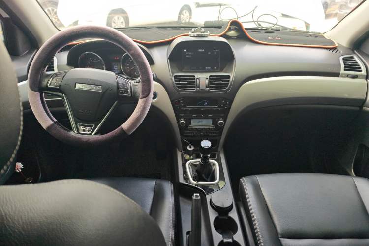 Used Jinbei S70 2017 1.5T Fashion Edition 5-seater
