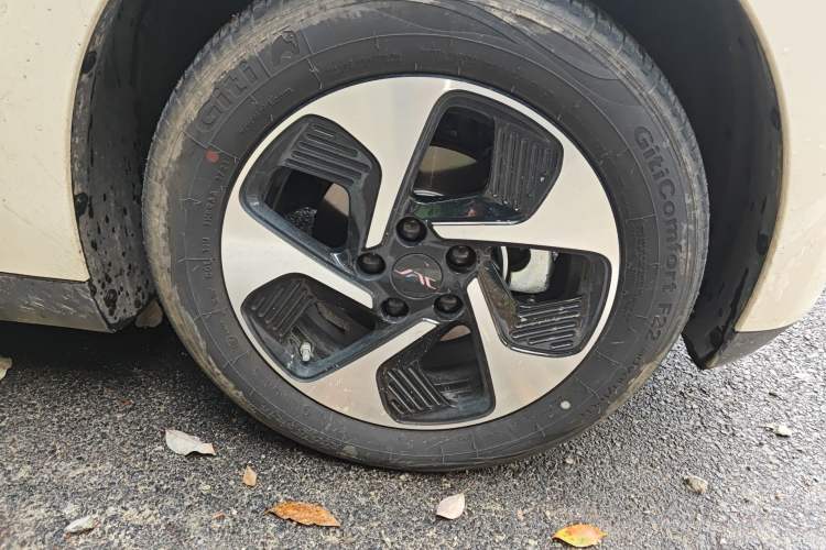 Used JAC Yiwei 3 2024 Zhiai Edition 505km Champion Version