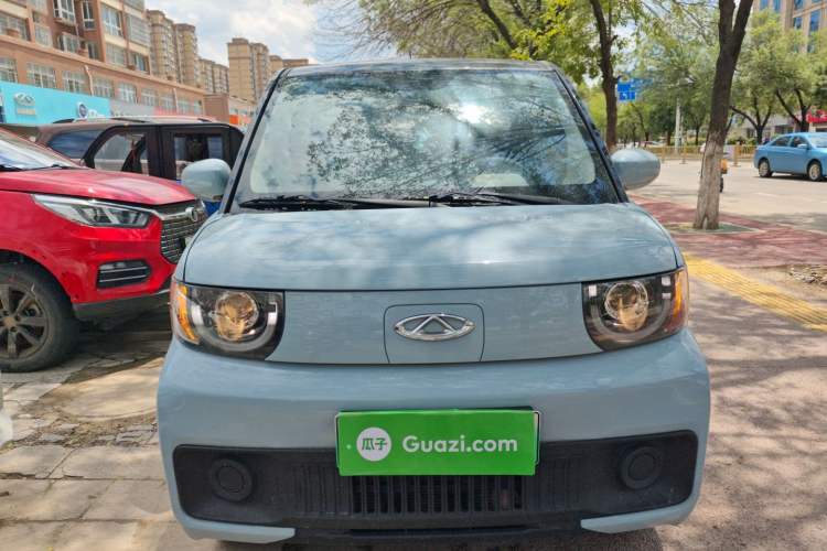 Used Chery New Energy QQ Ice Cream 2022 120km Conical Shape Lithium Iron Phosphate
