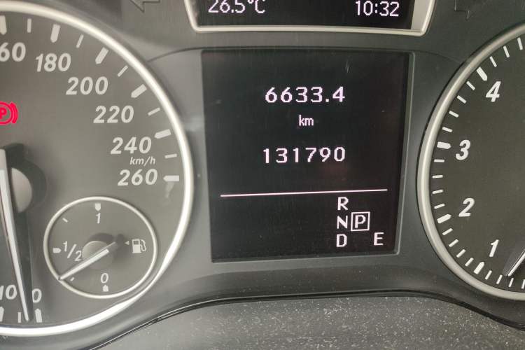 Used Mercedes-Benz B-Class 2012 B 180 base model (imported) Odometer Close Up