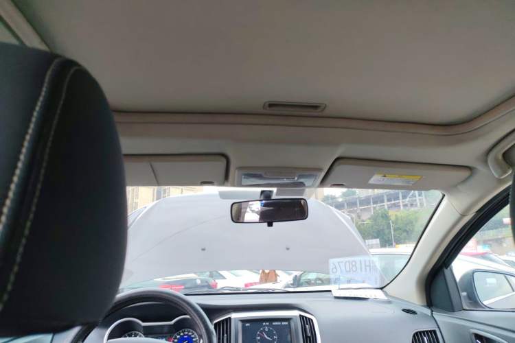 Used Dongfeng Aeolus AX3 2016 1.5L Manual ZhiKu Model
